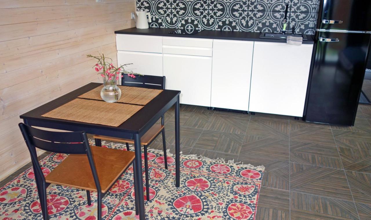 Dzikie Lisko - Apartament Z Tarasem Лєско Екстер'єр фото